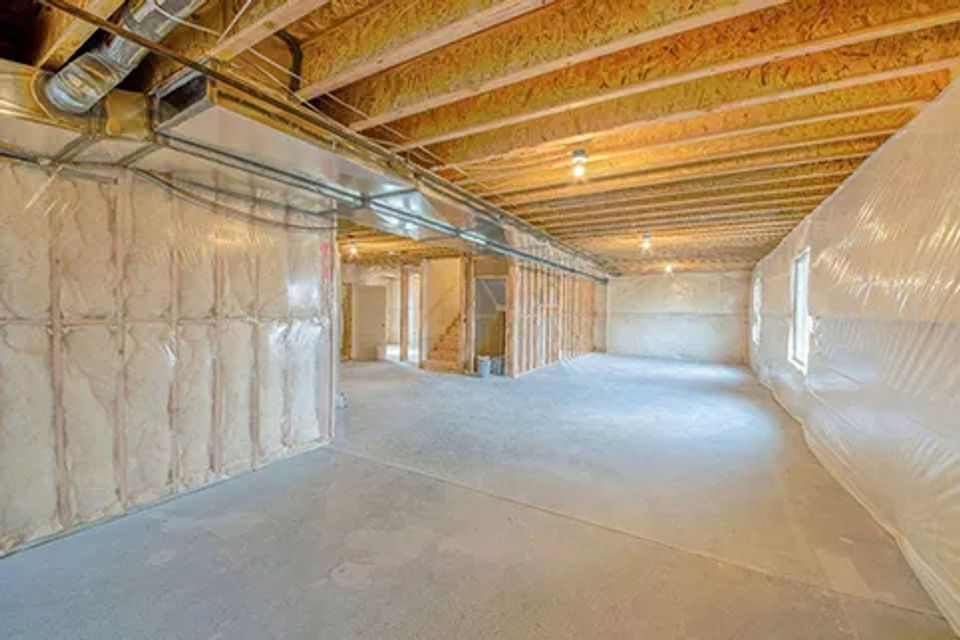 Commercial insulation 483 by 322 4