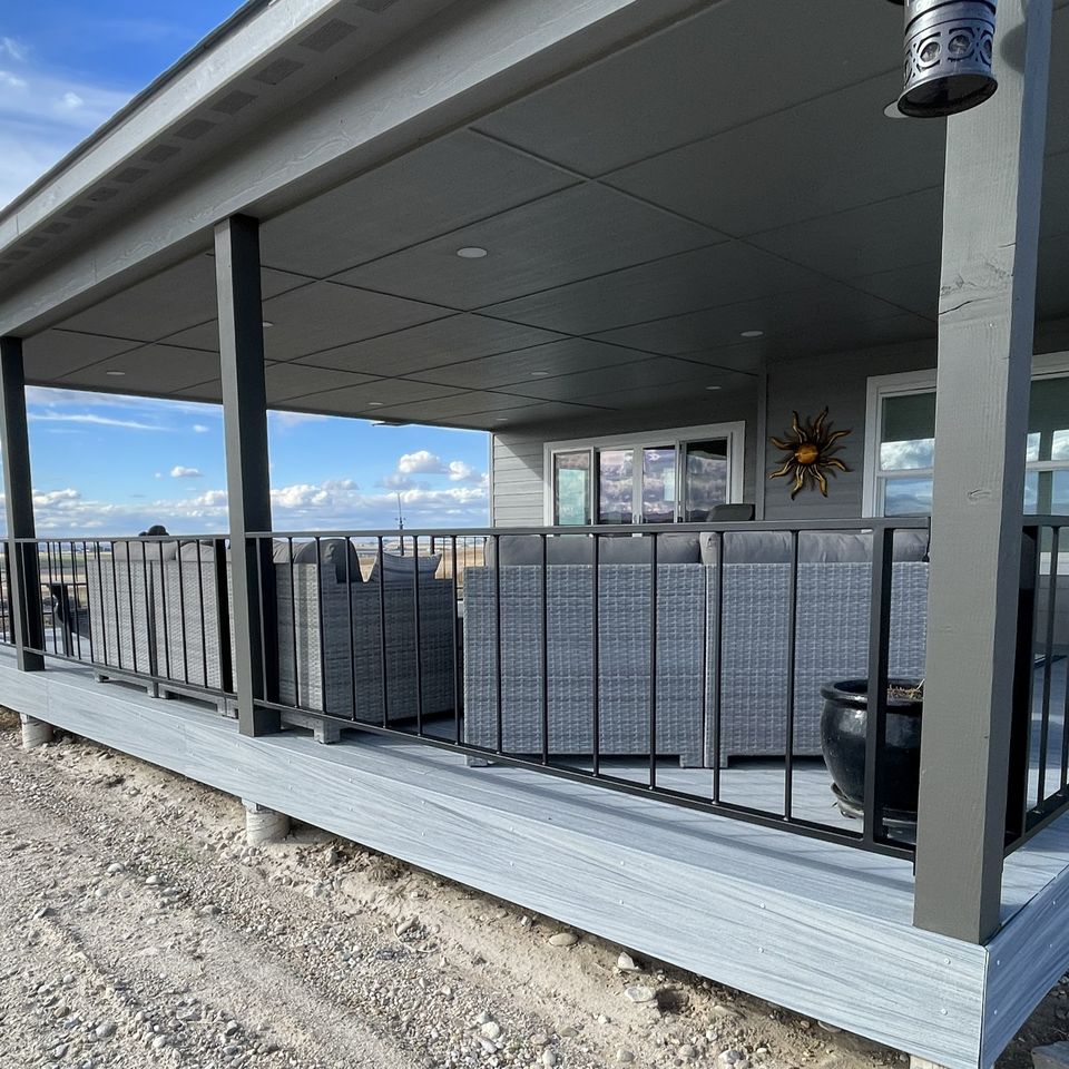 Deck railing 2