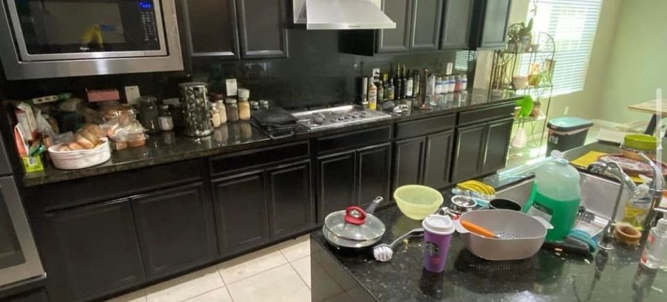 Large kitchen   unorganized and dirty