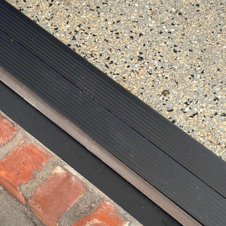 Gorilla dolphin flake garage floor and threshold