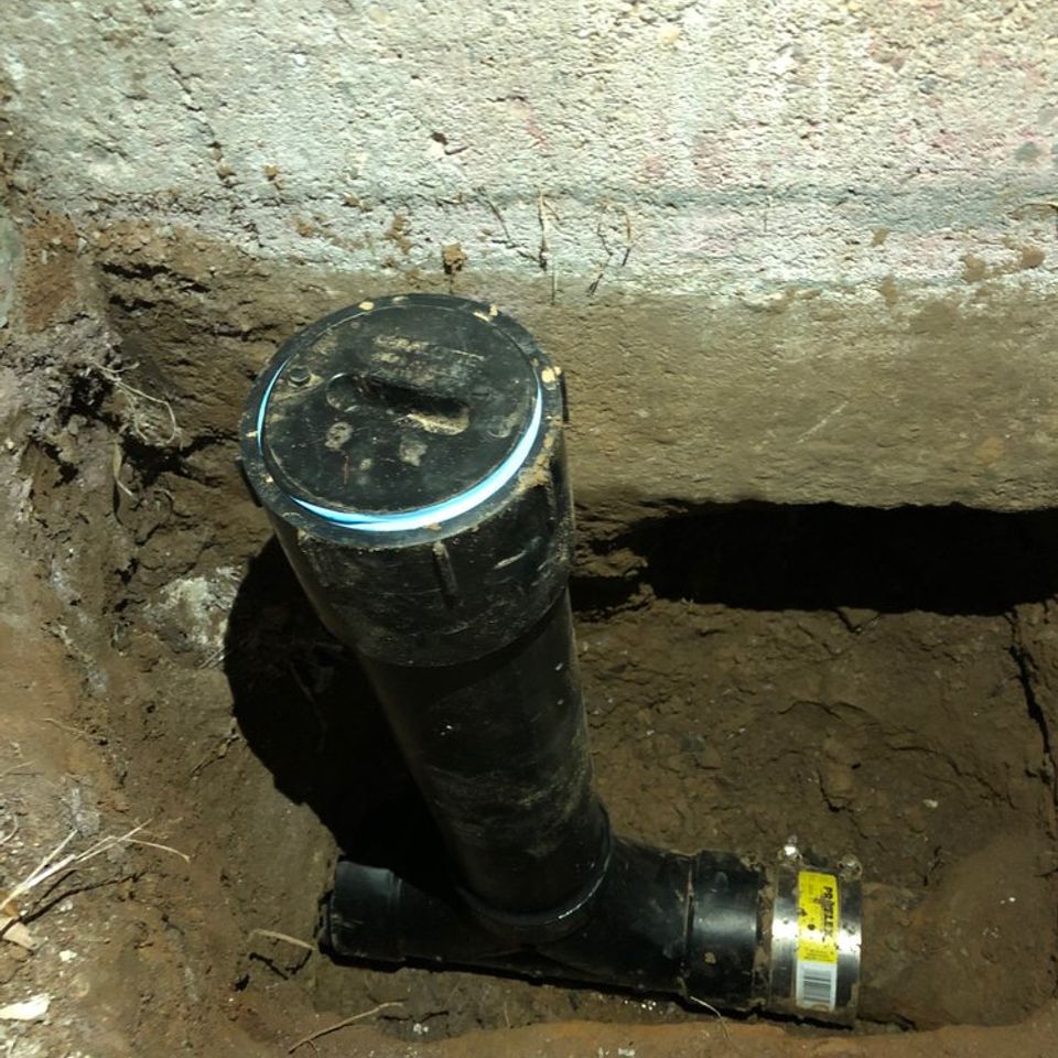 Main sewer line clean out