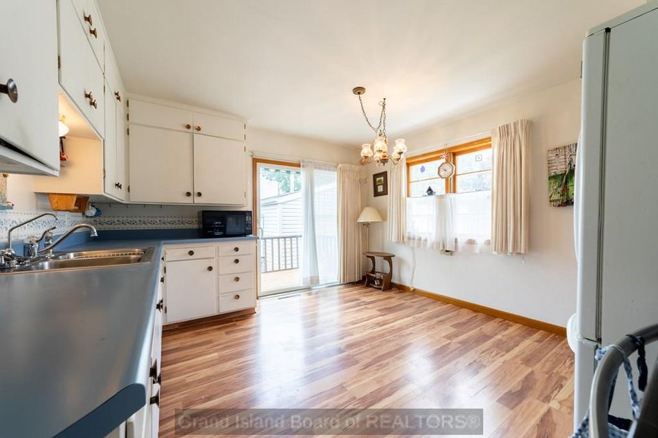 2316 sheridan ave grand island ne 68803 a 8