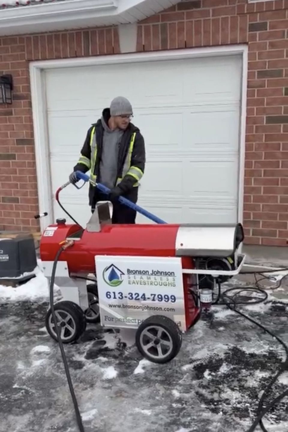 Thumbnail acrtic steamer 1