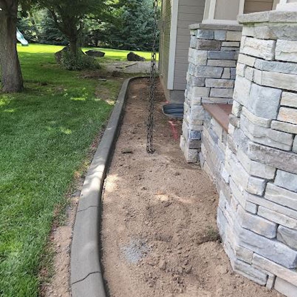 Curbing  artistreelanscaping