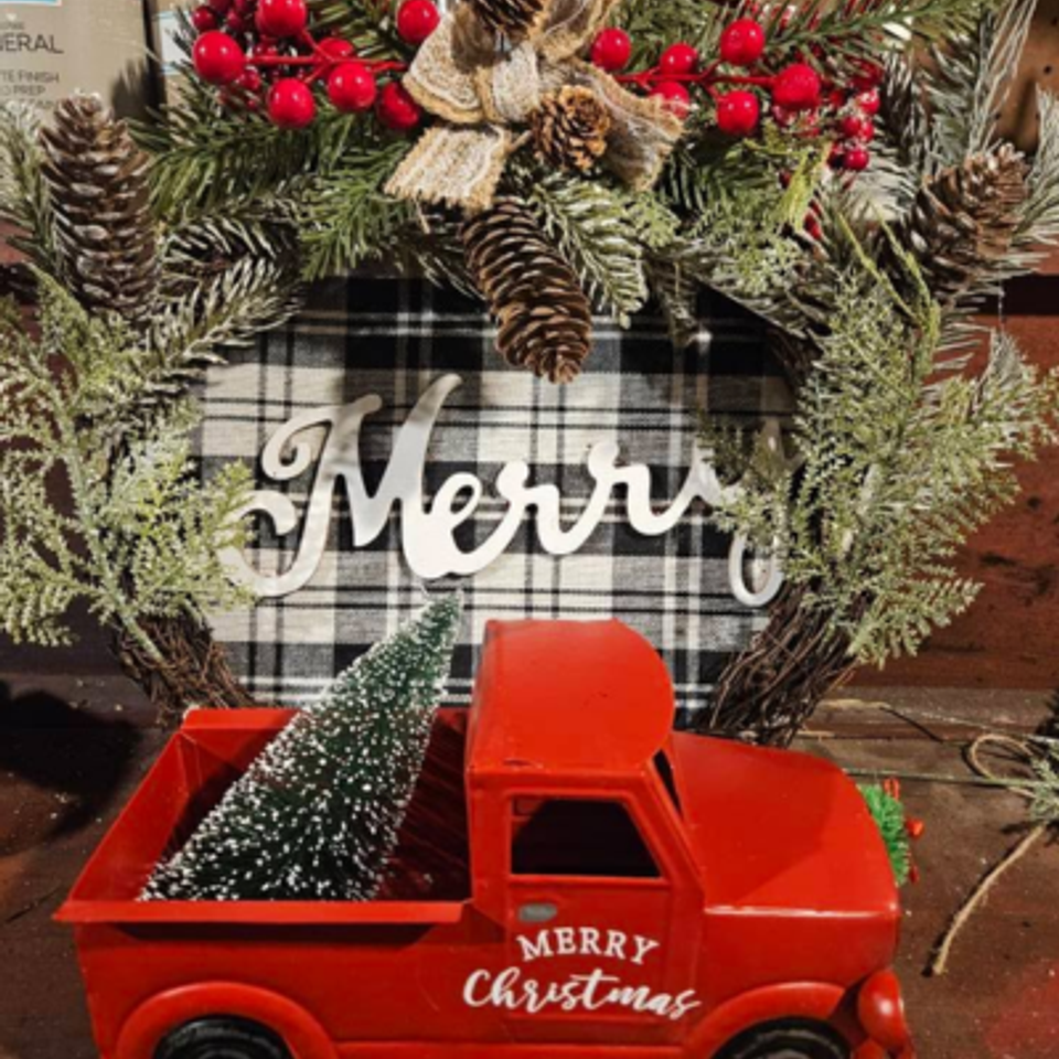 Christmas arrangements kcd