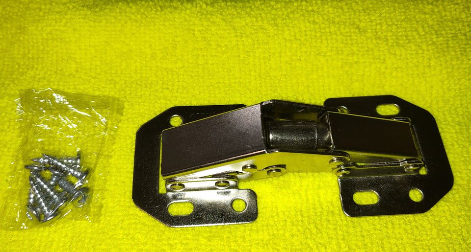 Console lid hinge