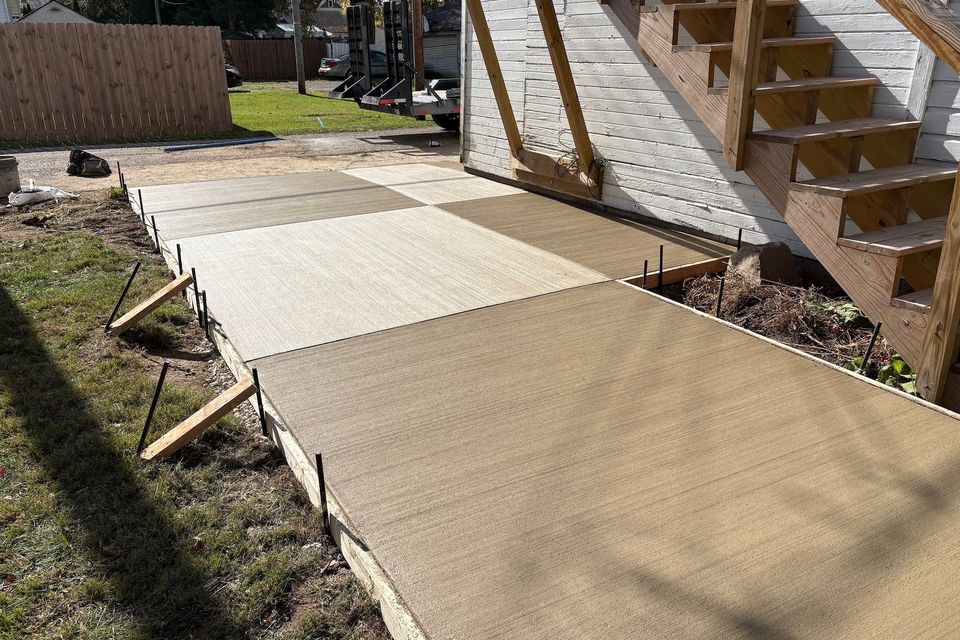 Concrete patio fahner