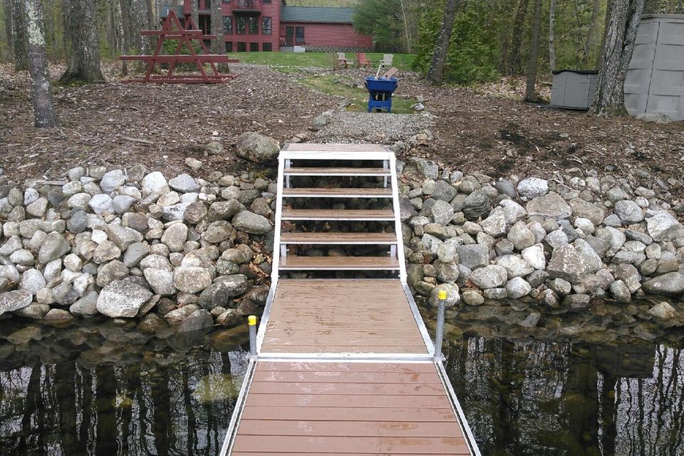 Dock8