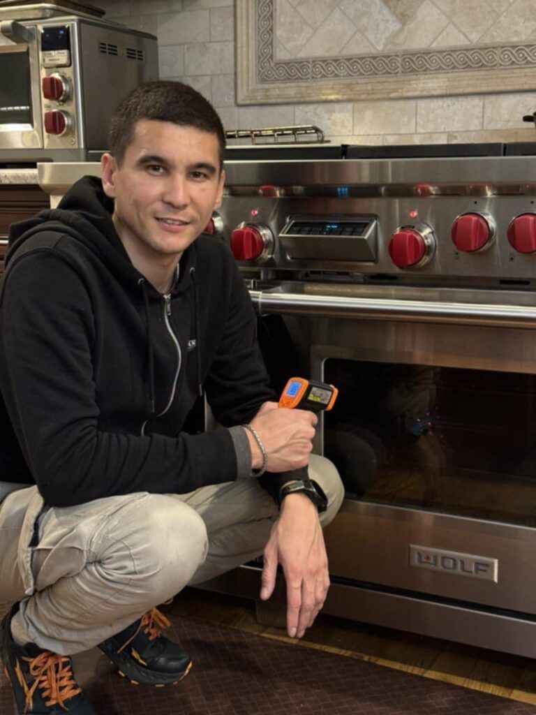 683f7987 5e1d 496d b080 8239b0d51ac6 768x1024