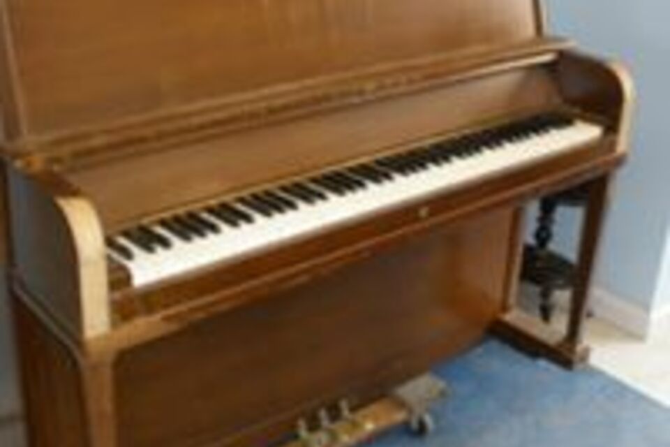 537486 631773260181721 244101566 n 960x960 1