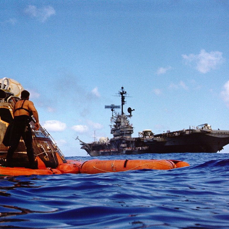 Apollo 17 recovery20160905 14680 56zohu