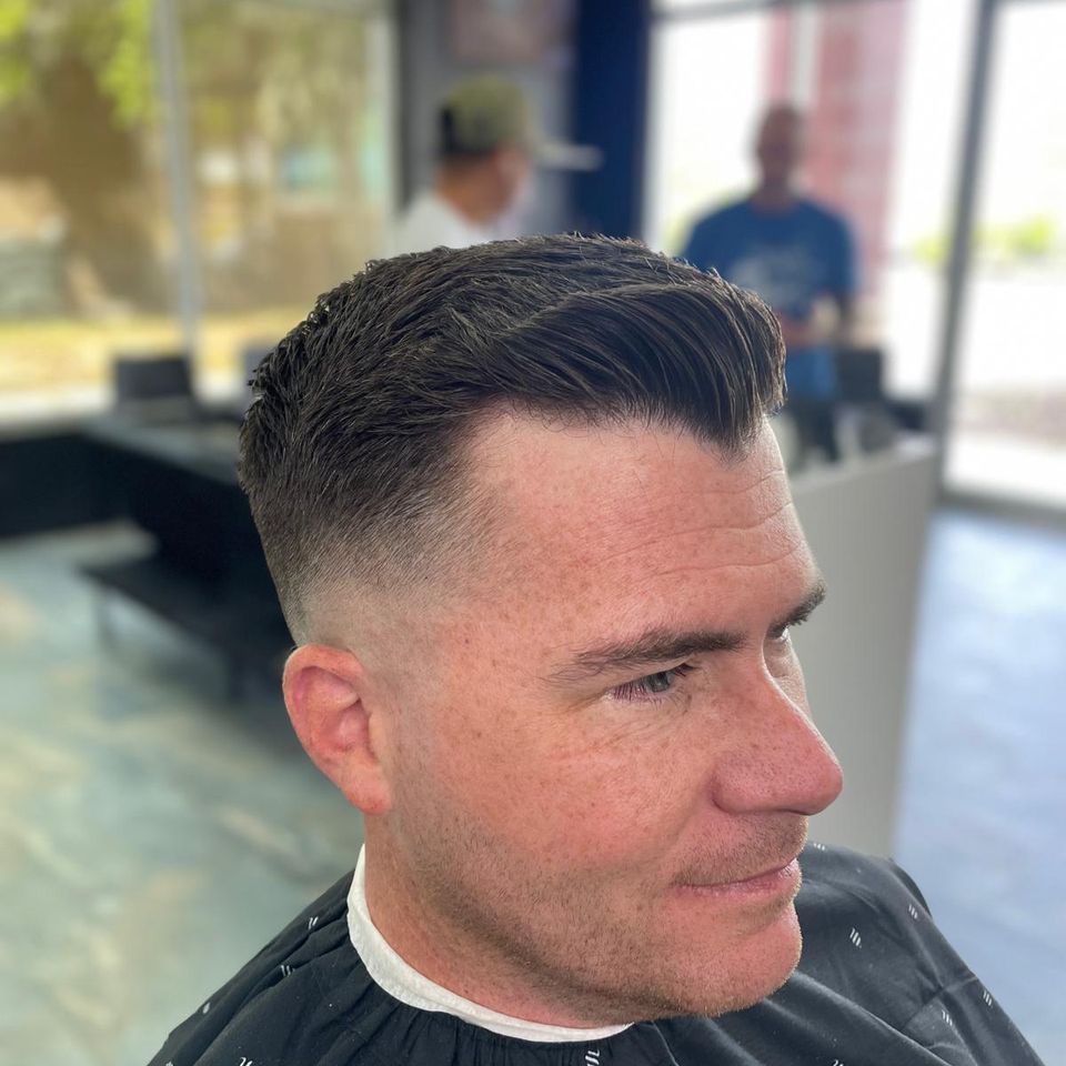 Family barbers fishhawk 29