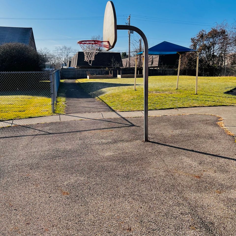 Starzone daycare and learning center outside basketball court 