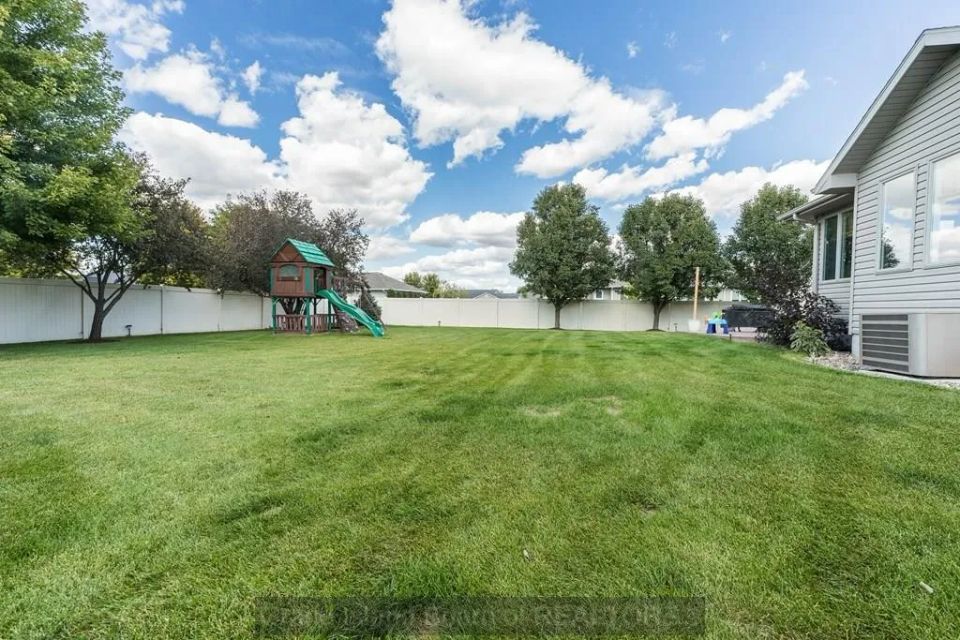 4118 fleetwood rd grand island g 5