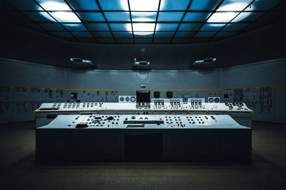Pexels controls gdd16cb904 1920