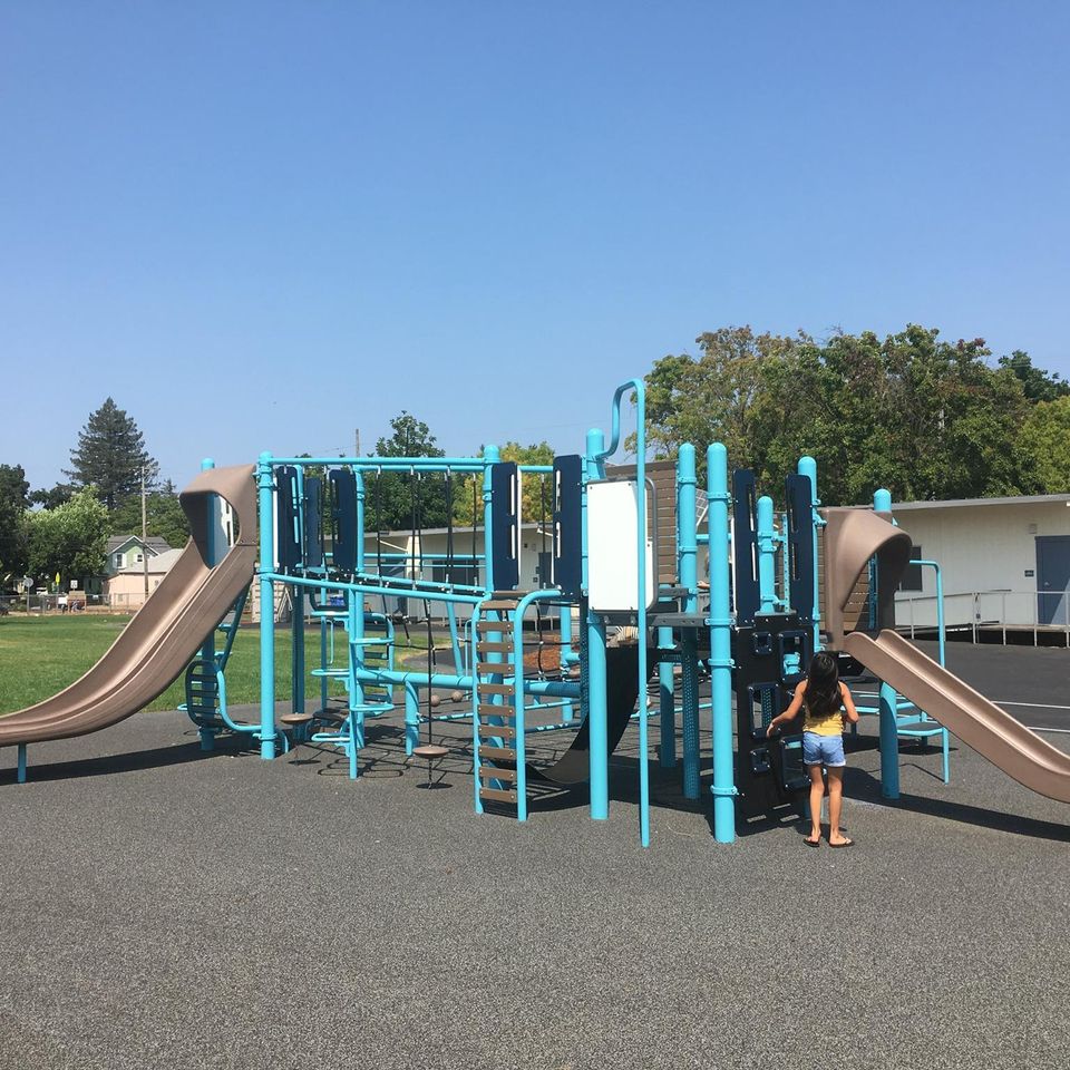 Santa rosa august 1020170912 11856 uk4y5d