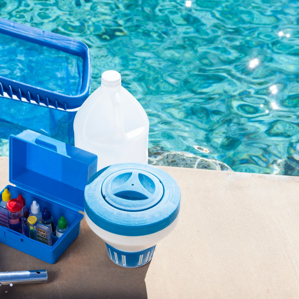 Maintenance guide salt water swimming pools