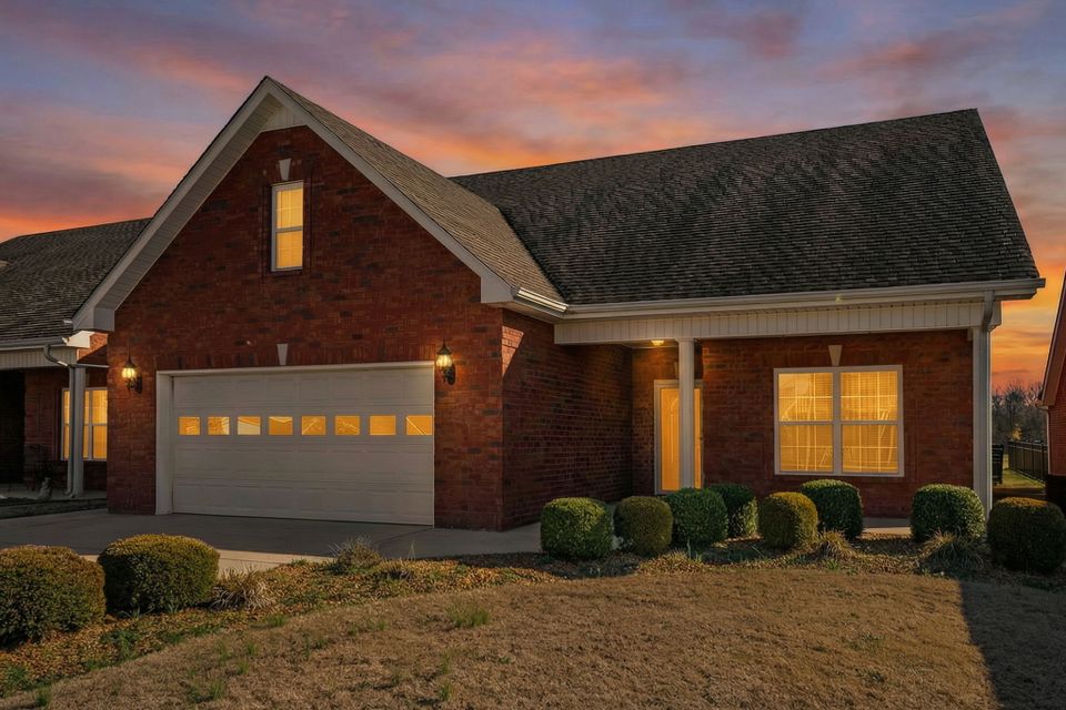 1 web or mls 190 chase cir   clear lens real estate photography (2)