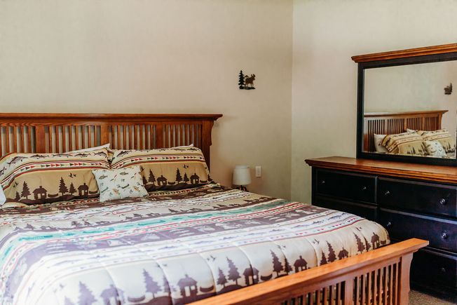 Riverwood 4398