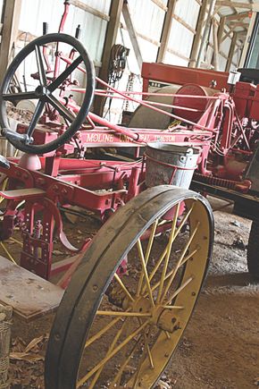 Tractor ed2b