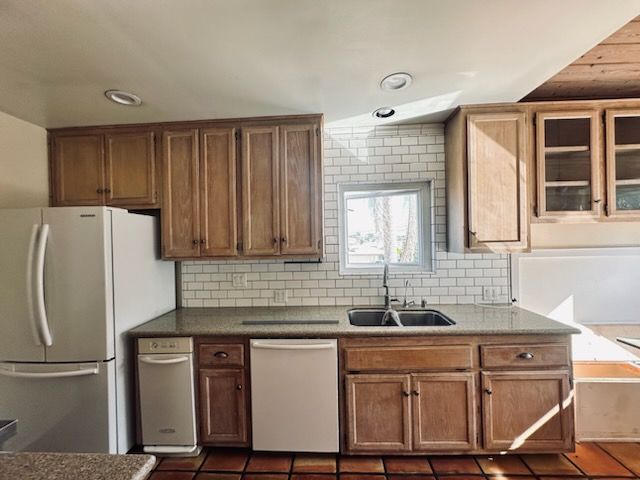 After remodel kitchen cabinets