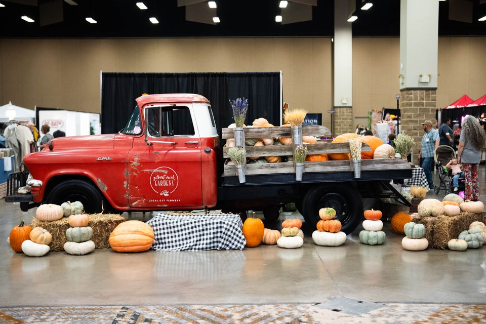 Fall market web image 21