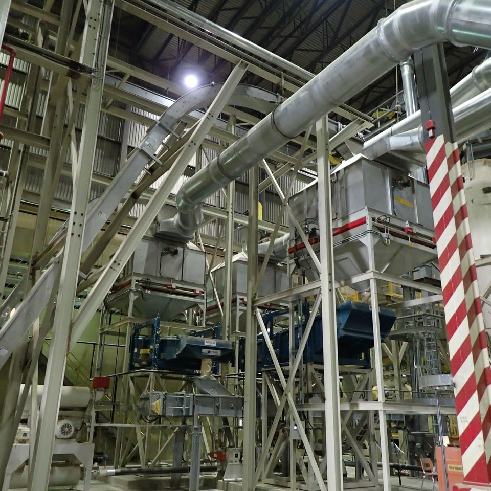Wawa pellet screeners p8300049
