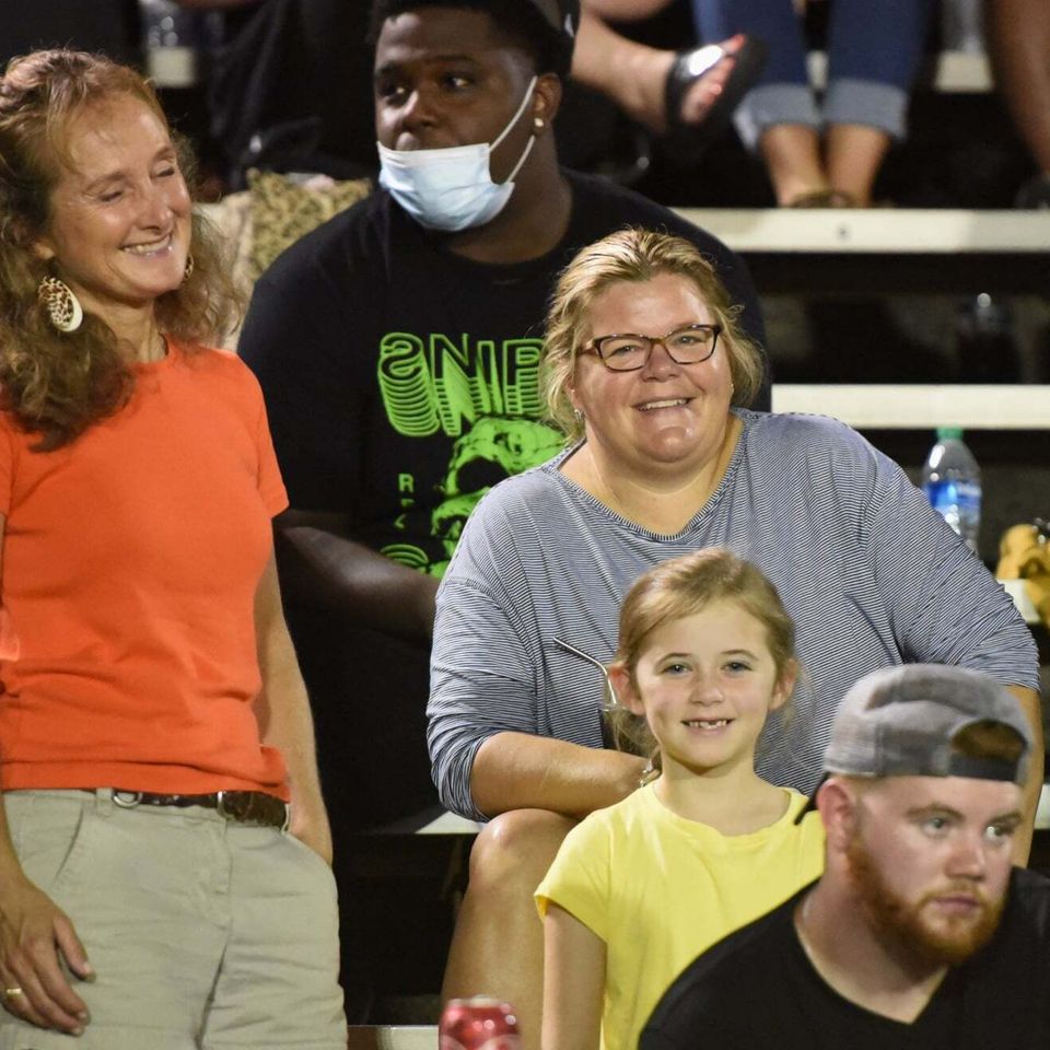 Fan stands