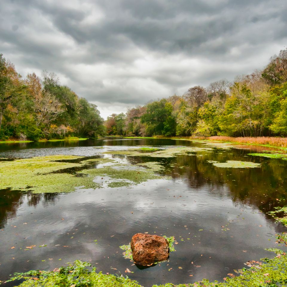 Rc stormy river 