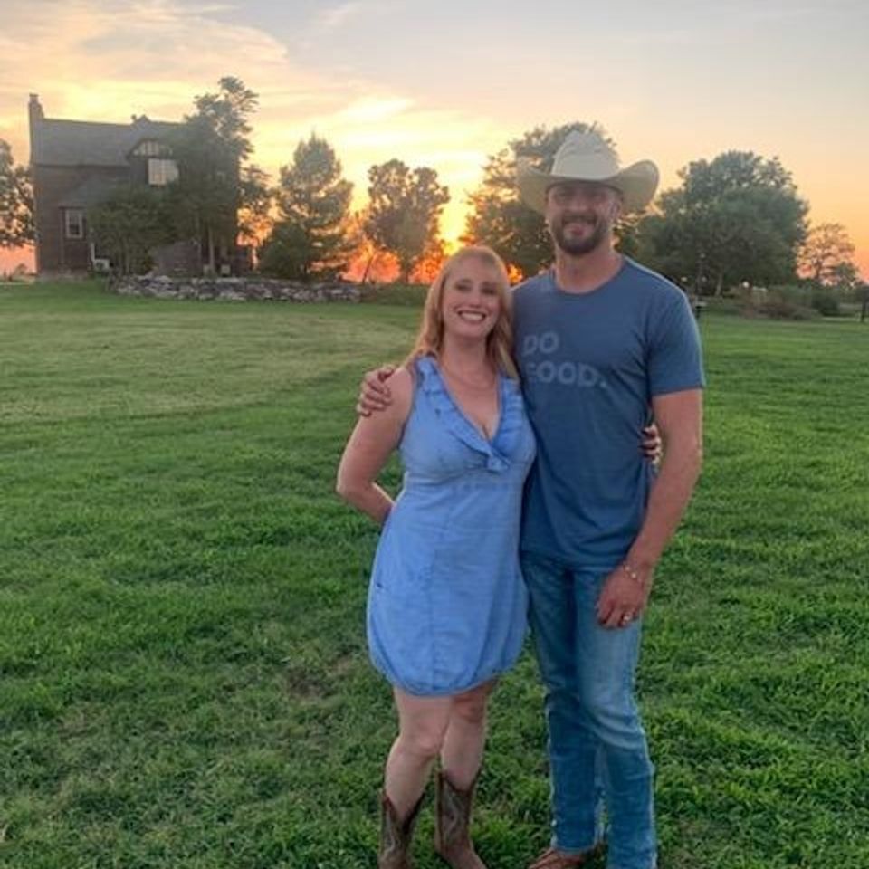 Pic handsome hubs