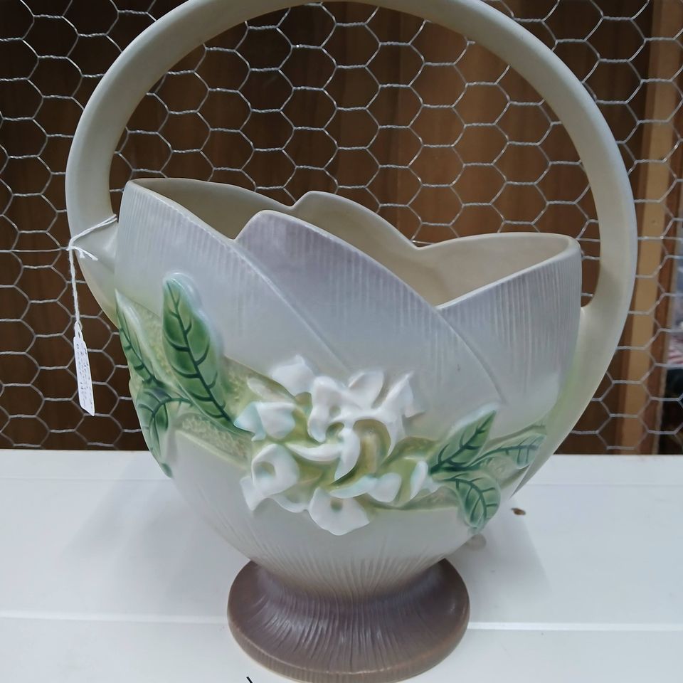 Roseville basket white flowers in tan