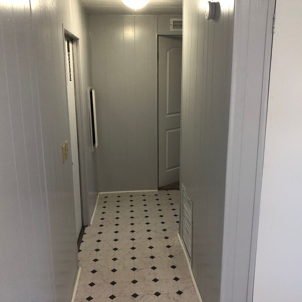 Lot a2 hallway 2