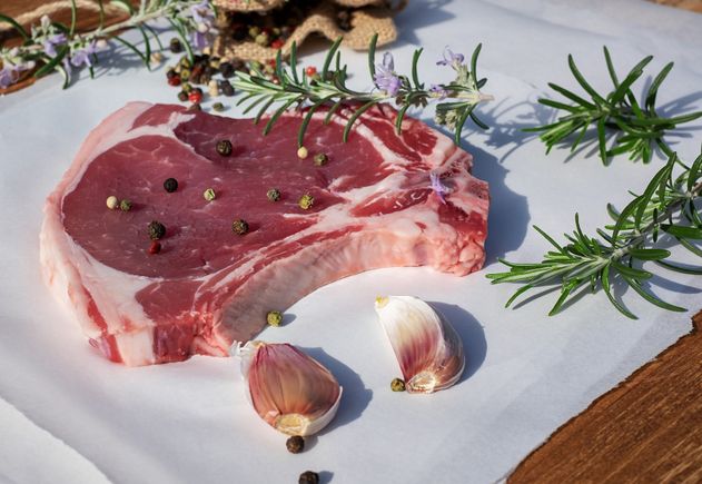 Veal chop 55e3d44048 1920