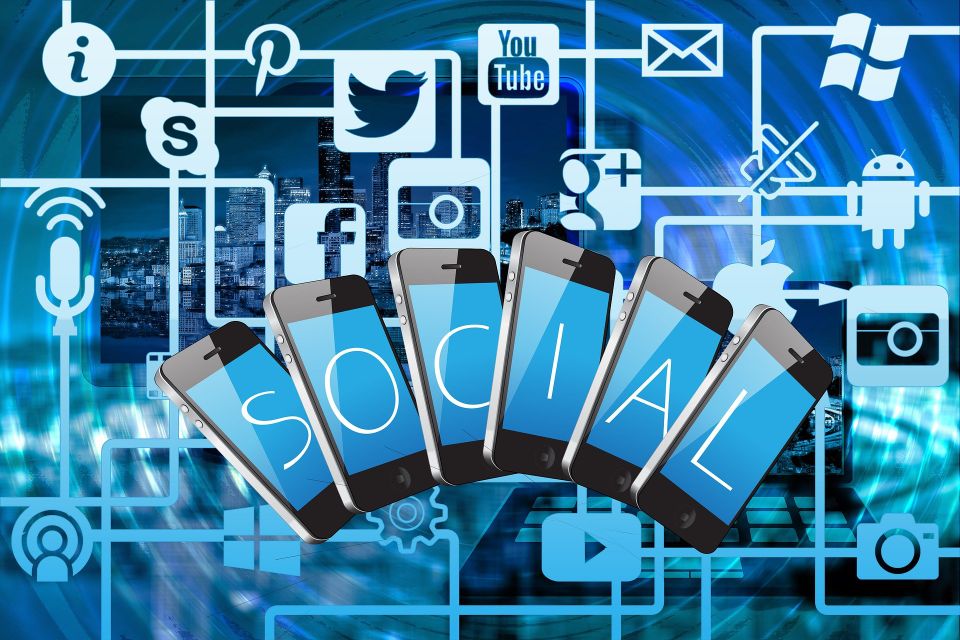 Social gecb5abdb5 1920