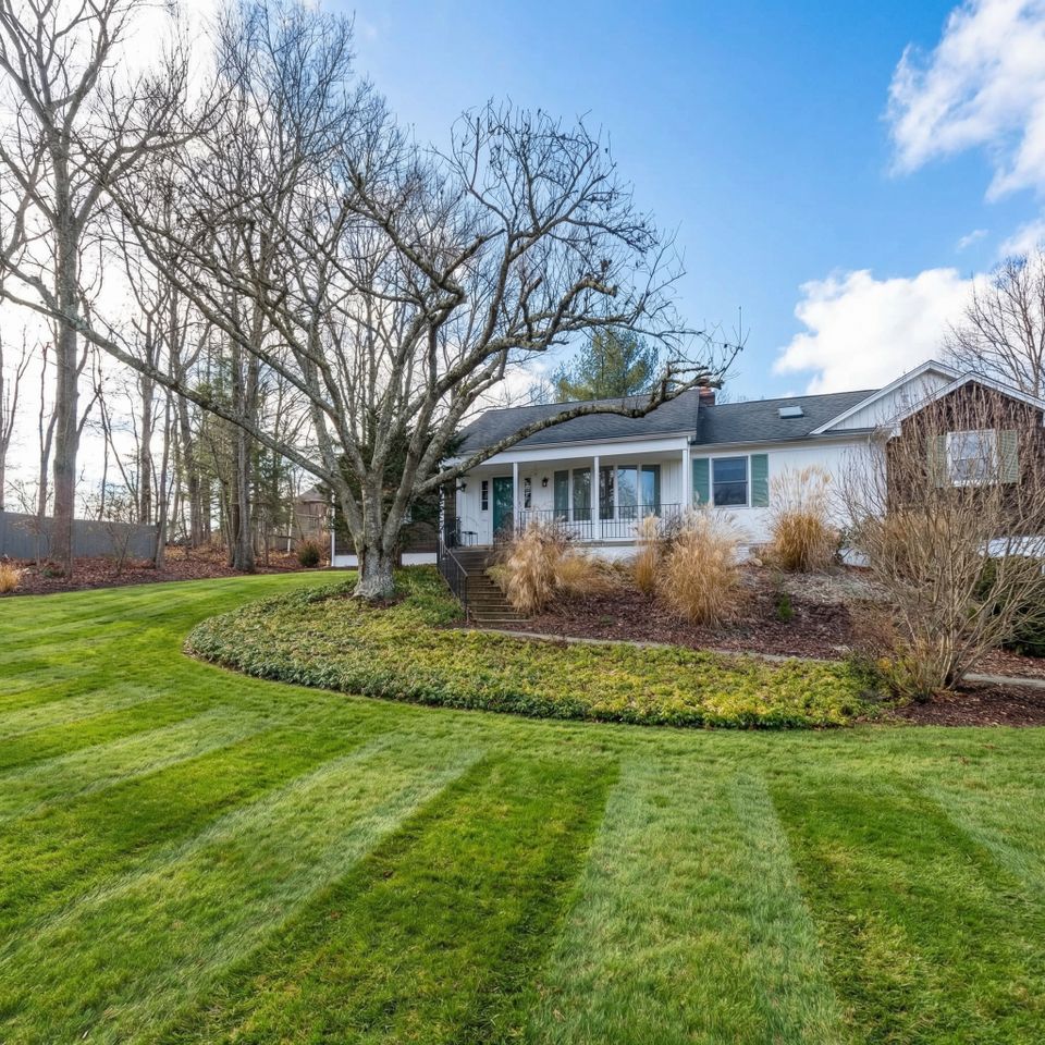 Seasonal Cleanups | RJ Landscaping