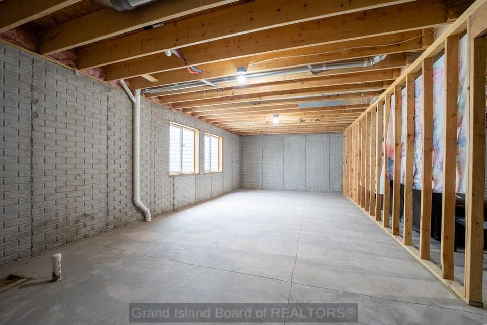944 e 19th st grand island ne 68803 c 3
