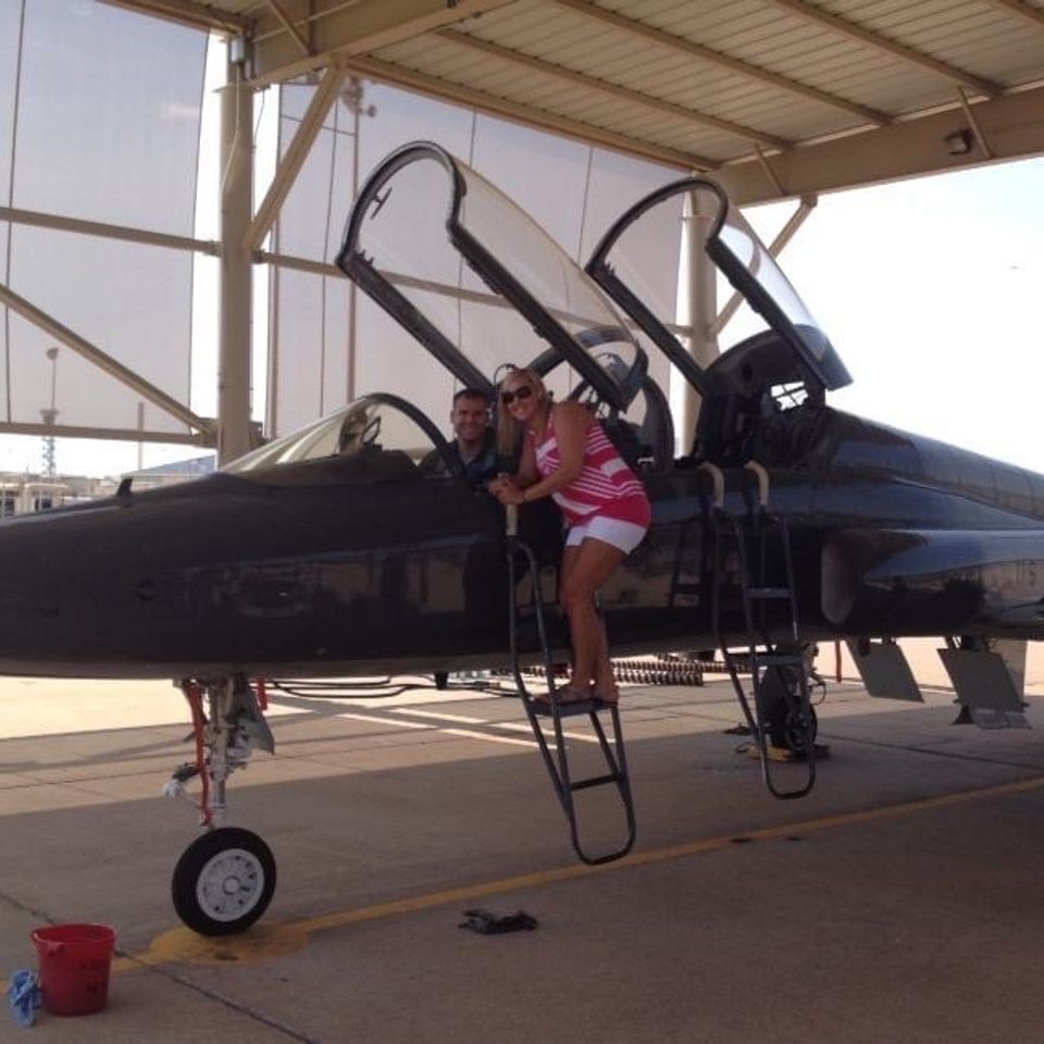 T 38 solo