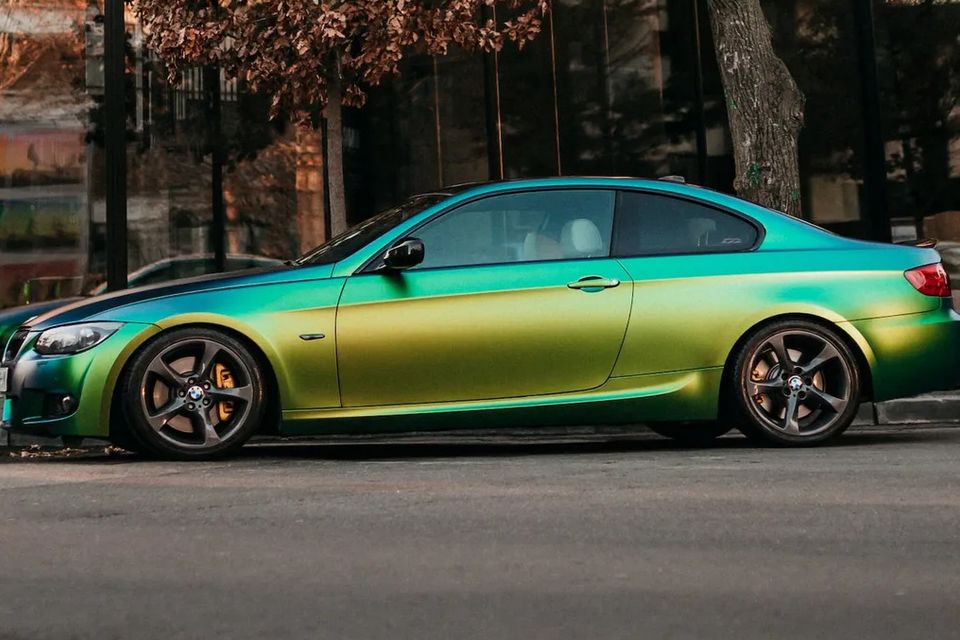 Vehicle Wraps iridescent wrap