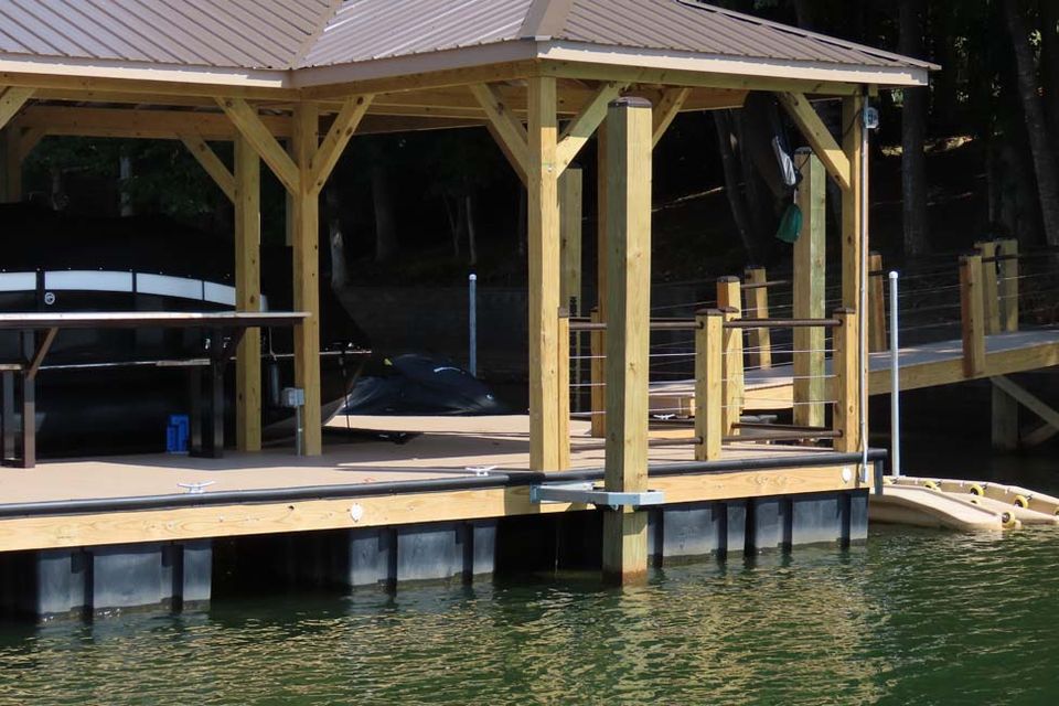 Bigwave dock series 4