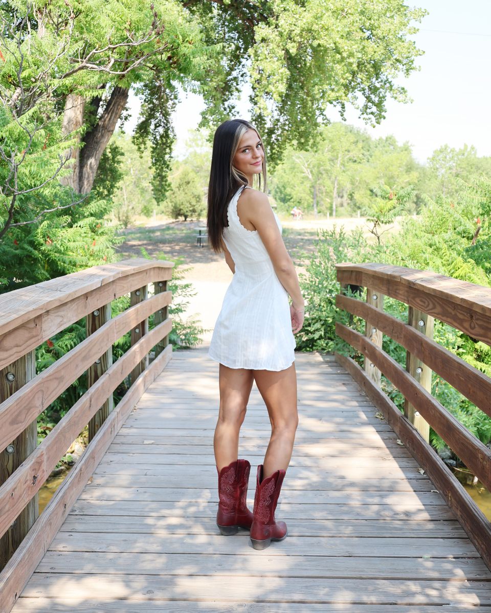 Senior pictures (76)