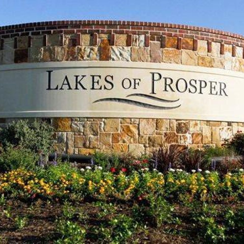 Lakes of prosper sign