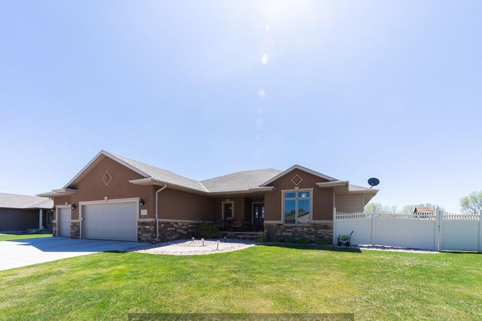 4211 shanna st grand island  ne 68803 e 2