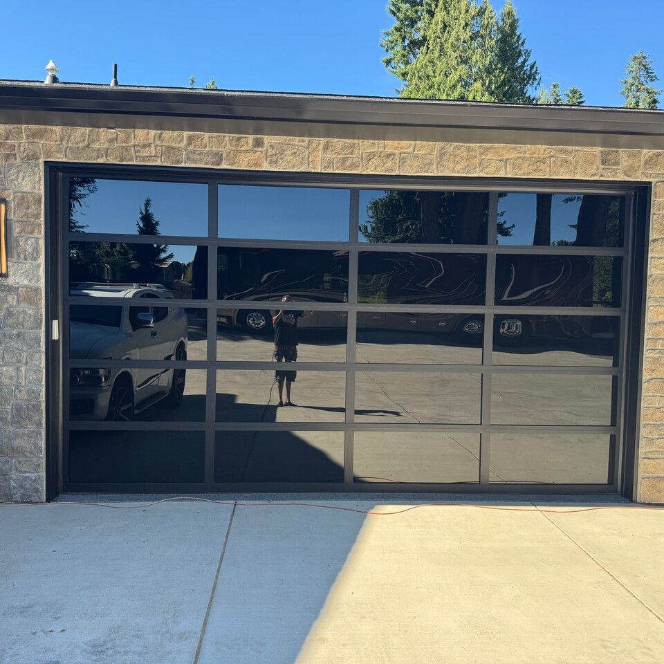 Garage window tinting