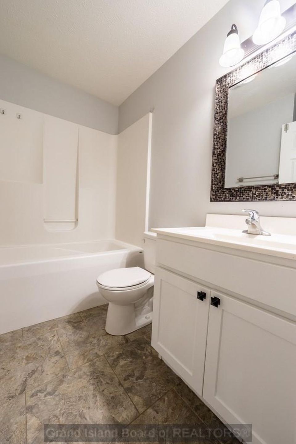 2104 ebony lane grand island c 4