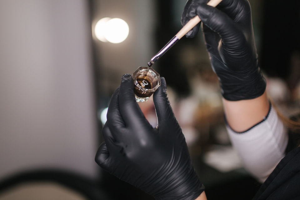 Eyebrow tint
