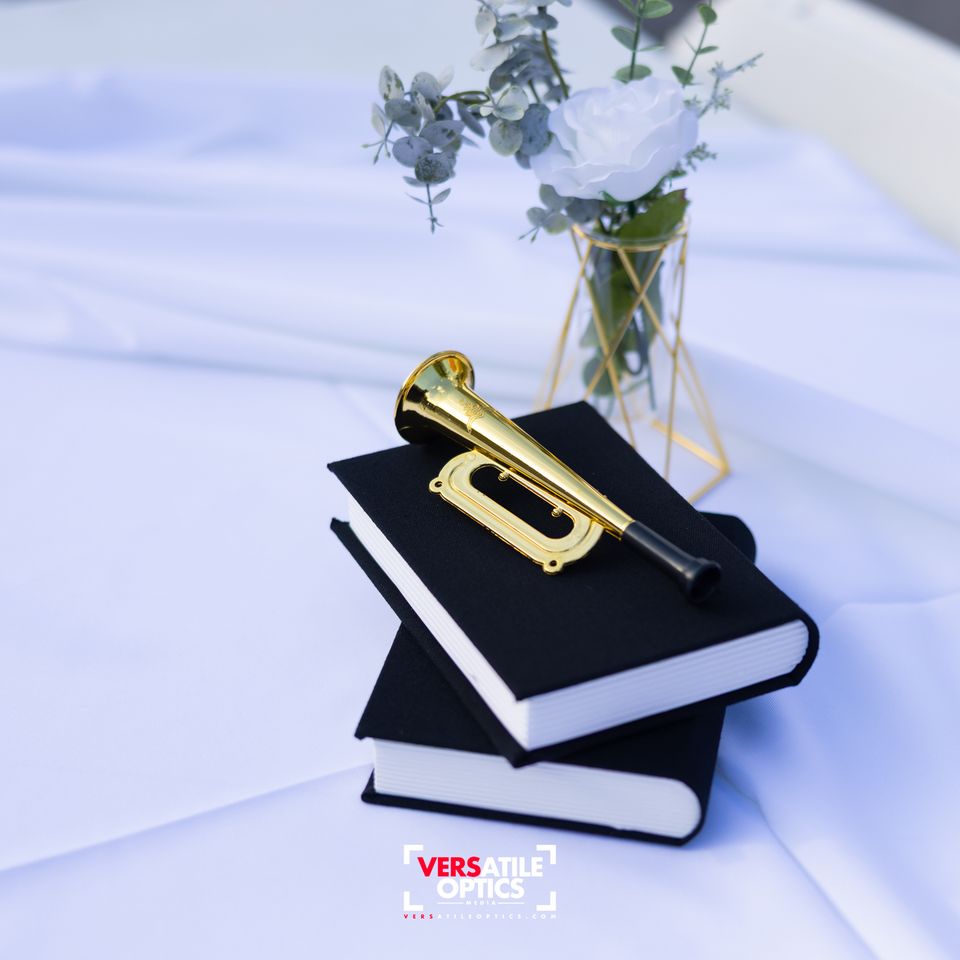 Vo  0005