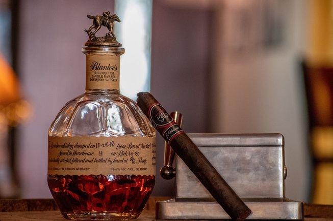 Bourbon 52e3d7414e 1920