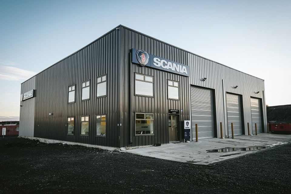 Auto repair shop scania punta arenas chile latin america