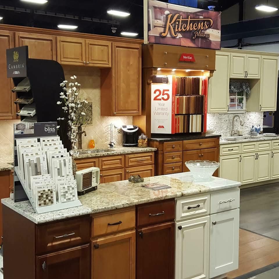 Cary-Cream Kitchen Cabinets - Kitchen Remodeling Bathroom Remodeling -  Fusion Home