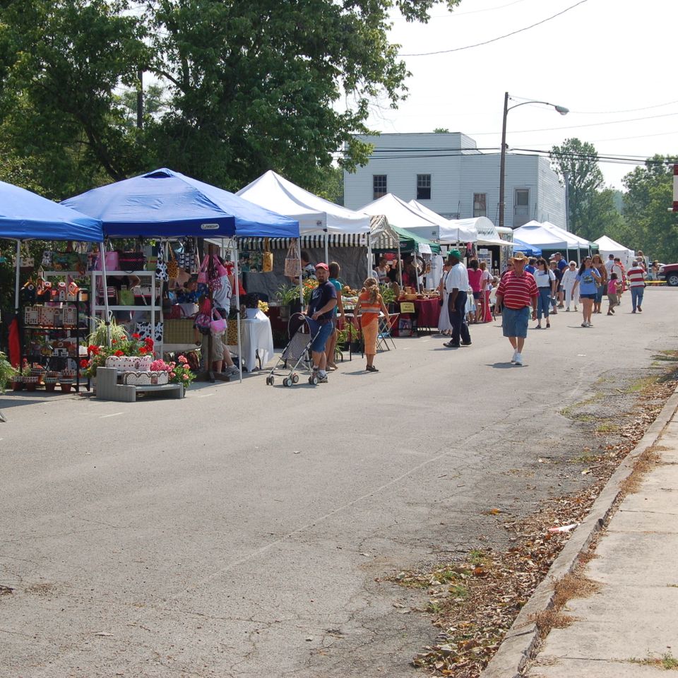 Craft row